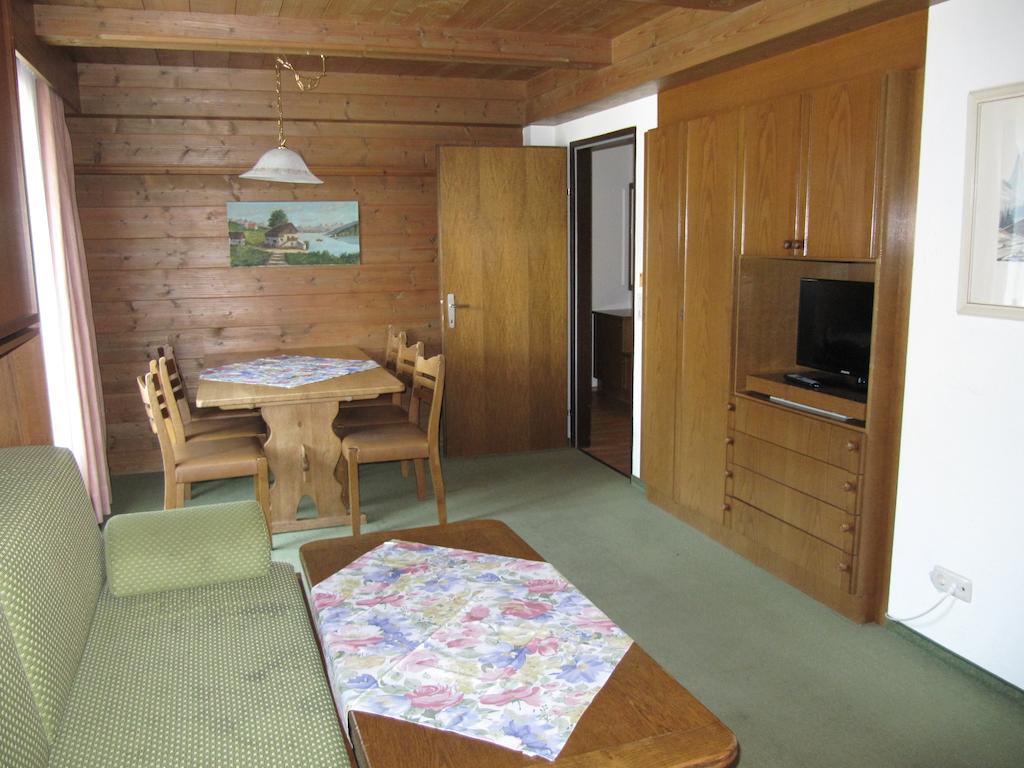 Appartements Robert - Hotel Bechlwirt キルヒベルク・イン・チロル 部屋 写真