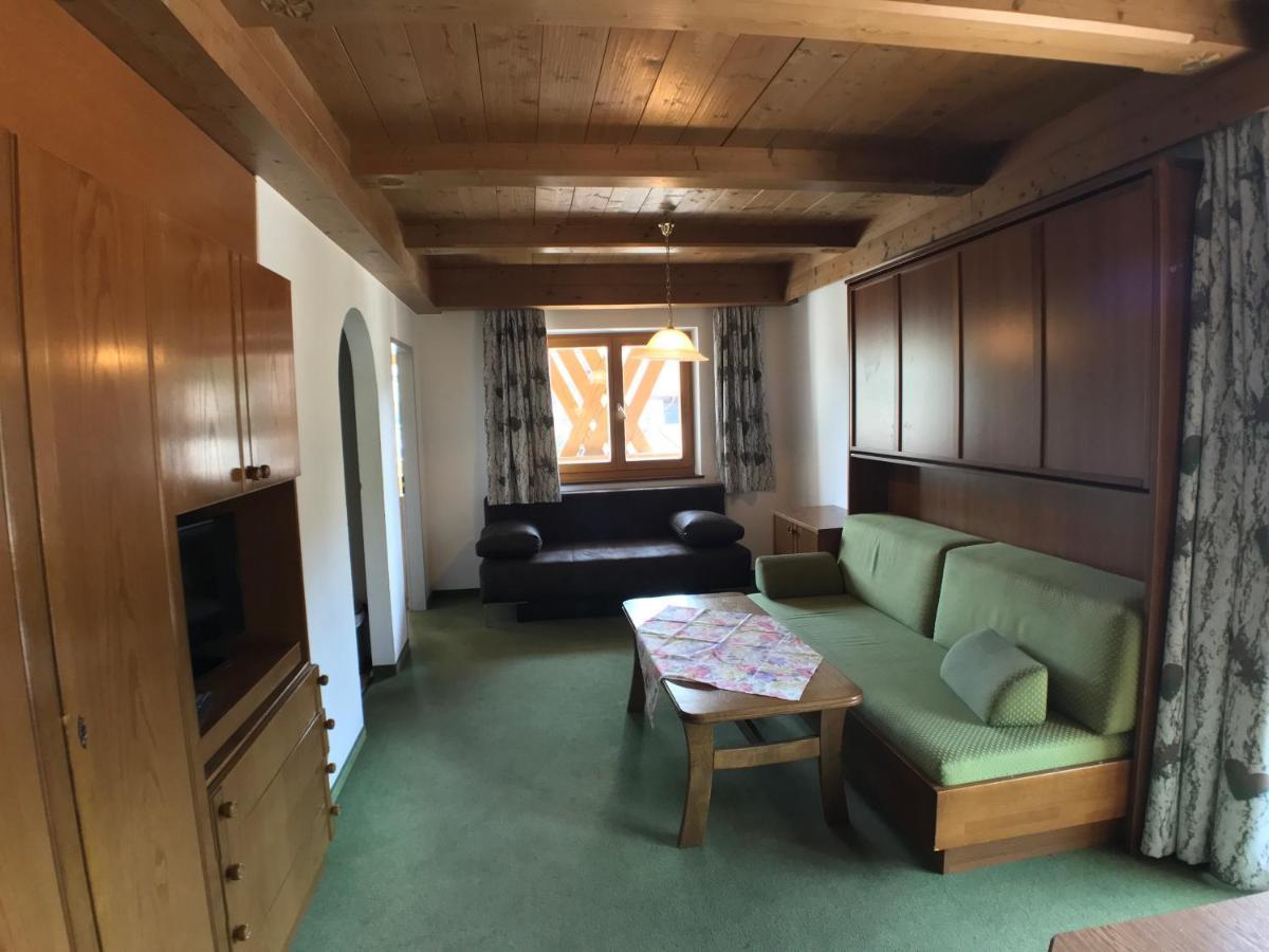 Appartements Robert - Hotel Bechlwirt キルヒベルク・イン・チロル エクステリア 写真