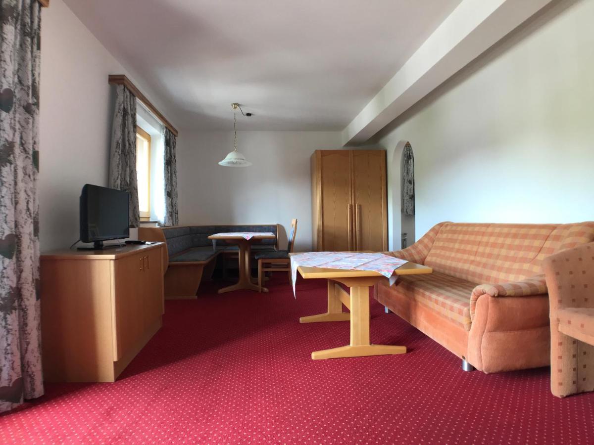 Appartements Robert - Hotel Bechlwirt キルヒベルク・イン・チロル エクステリア 写真