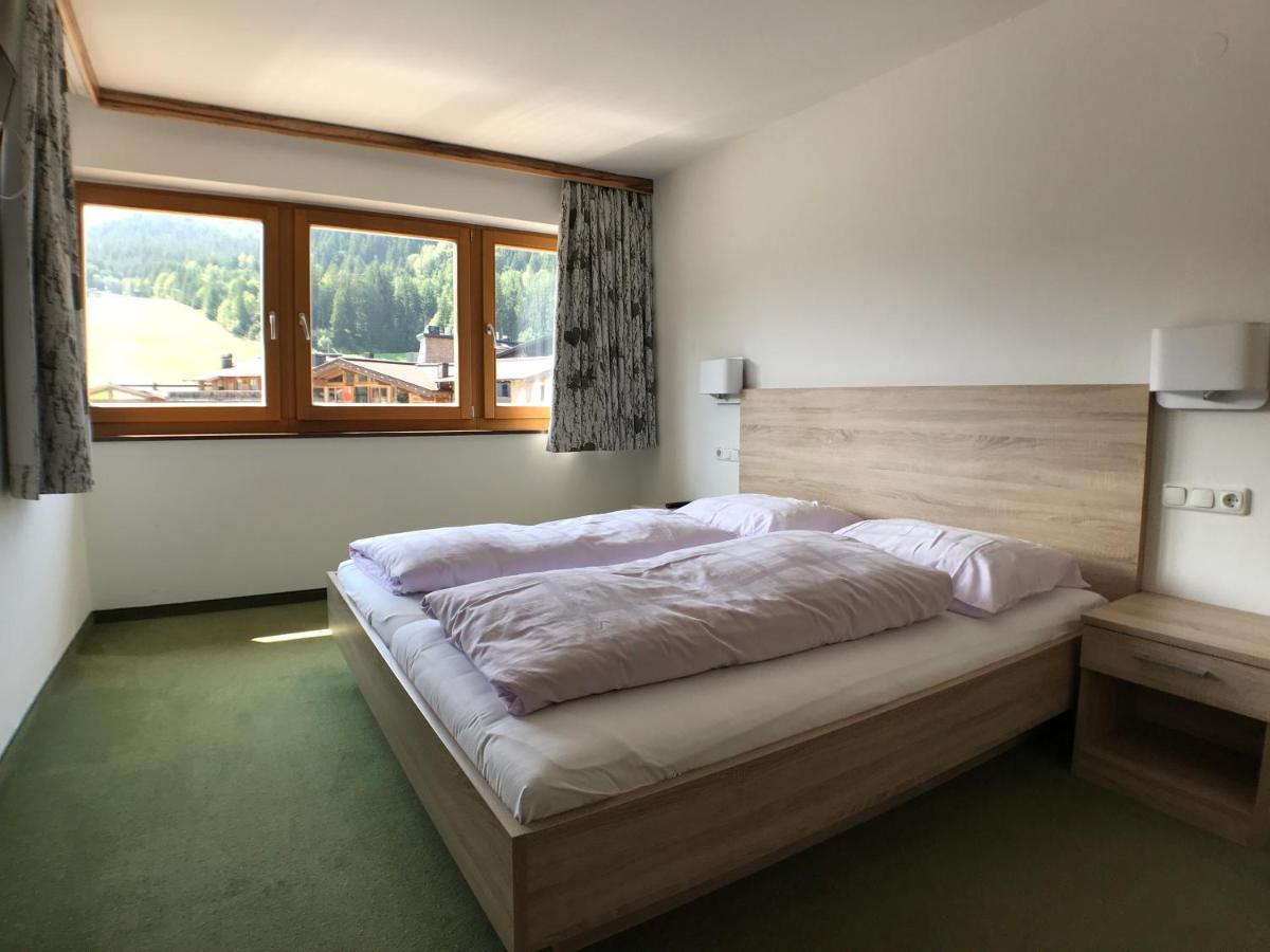 Appartements Robert - Hotel Bechlwirt キルヒベルク・イン・チロル エクステリア 写真